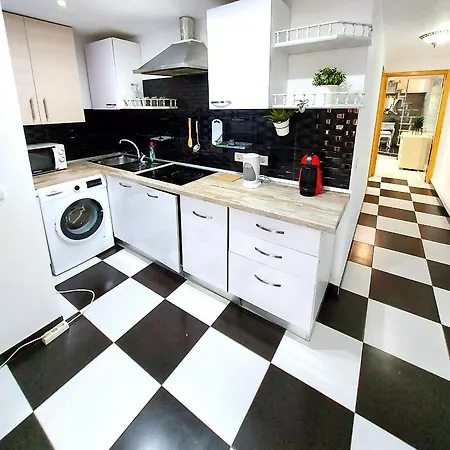 Tatil Evi Elegant 3 Bedrooms, Wifi Free